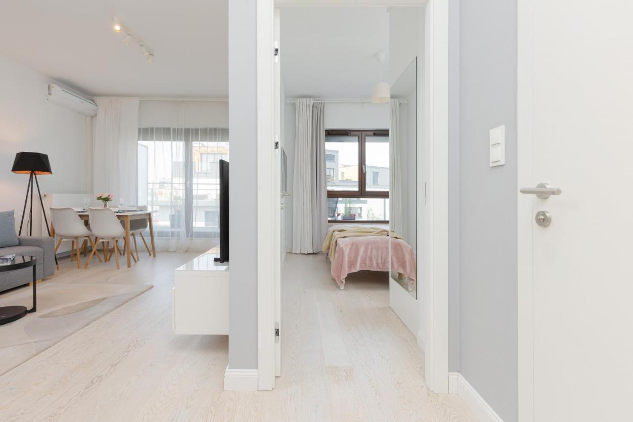 Sarmacka Apartment With Balcony Warsaw Wilanow By Noclegi Renters Екстер'єр фото
